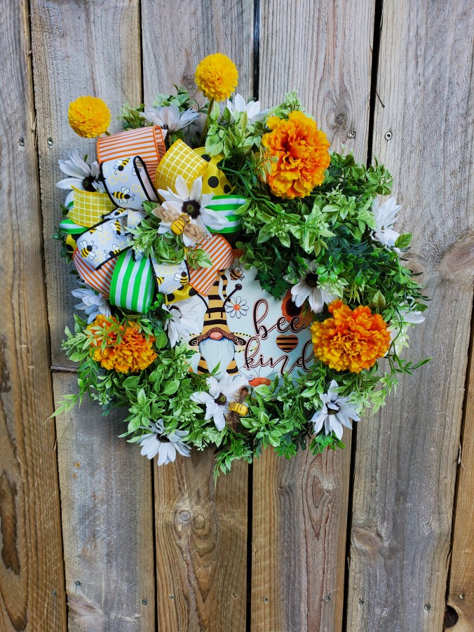 Bee Kind grapevine wreath